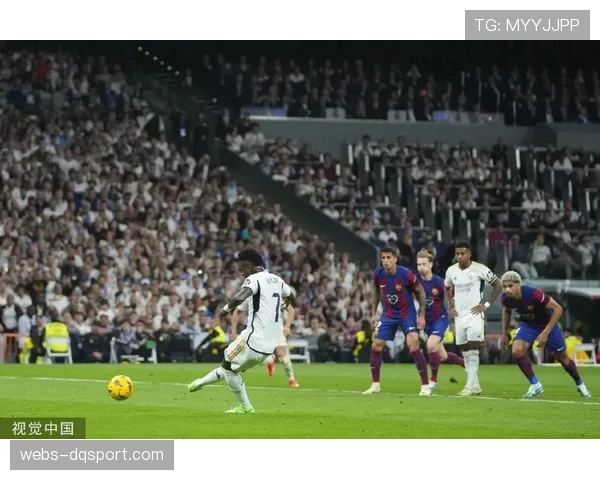 国家德比实时:维尼修斯伤退,皇马半场0-1落后巴萨 国家德比实时:维尼修斯伤退,皇马半场0-1落后巴萨