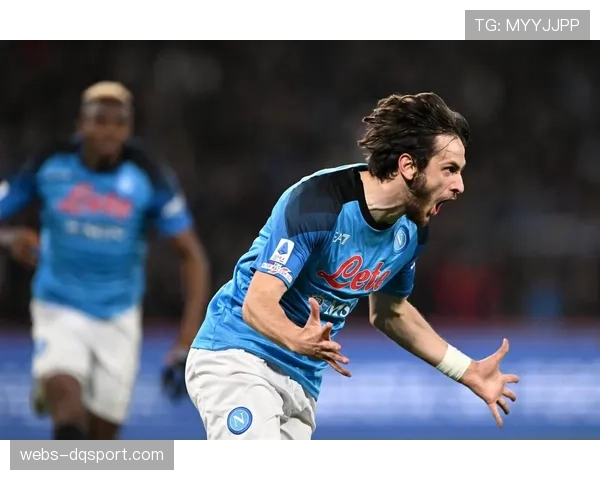 实时：那不勒斯3-0领先斯佩齐亚，克瓦拉茨赫利亚完成帽子戏法